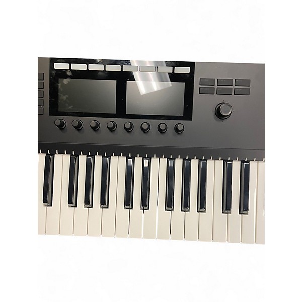 Used 2019 Native Instruments Komplete Kontrol S49 MK2 MIDI Controller