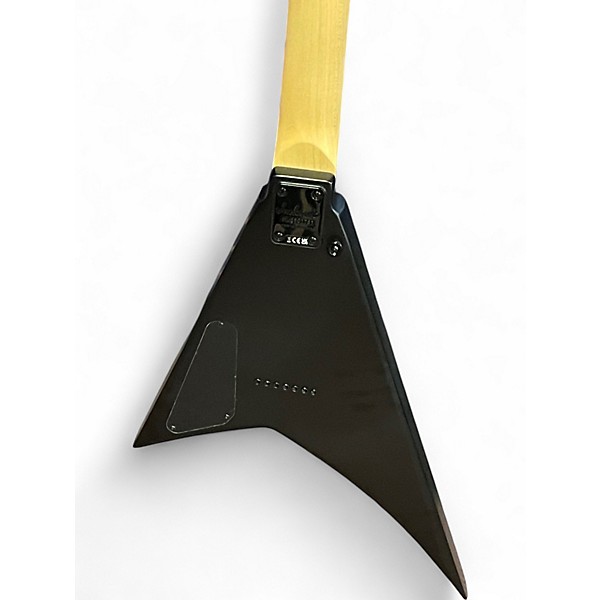 Used Jackson JS22-7 7 String Black Solid Body Electric Guitar