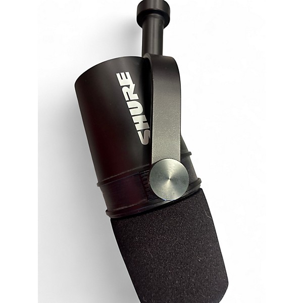 Used Shure MV7X Dynamic Microphone