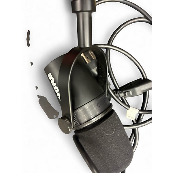 Used Shure MV7X Dynamic Microphone