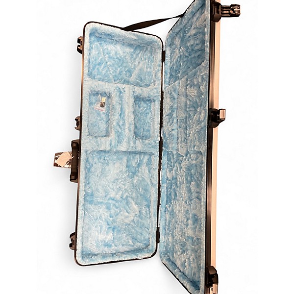 Used Gator hard shell tsa case Electric Guitar Case