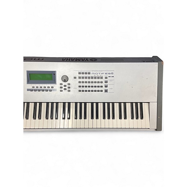 Used Yamaha Motif ES8 88 Key Keyboard Workstation