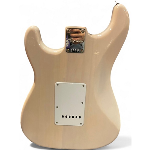 Used Squier Classic Vibe Stratocaster White Solid Body Electric Guitar