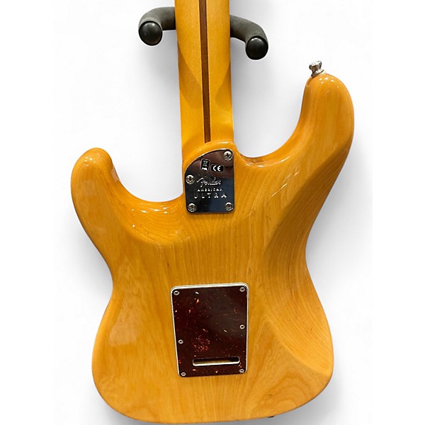 Used Fender American Ultra Stratocaster Blonde Solid Body Electric Guitar