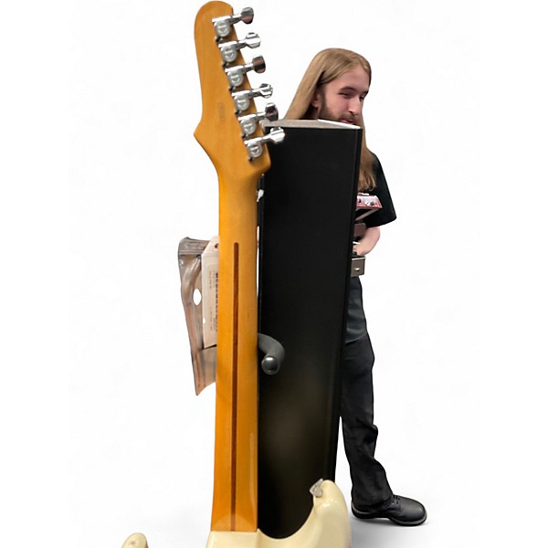 Used Ibanez roadstAR II White Solid Body Electric Guitar