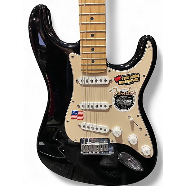 Used 2006 Fender American Standard Stratocaster Black Solid Body Electric Guitar