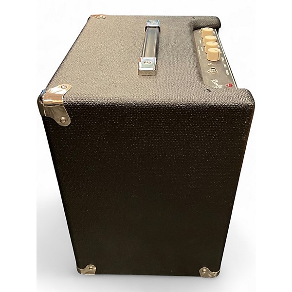 Used Fender Rumble V3 25w 1x8 Bass Combo Amp