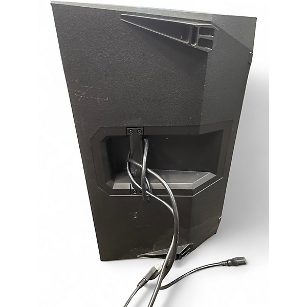 Used Mackie thump 12a Powered Speaker