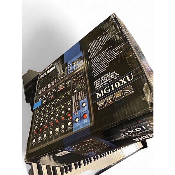 Used Yamaha MG10XU 10 Channel Mixer with Effects Unpowered Mixer