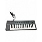 Used Native Instruments Komplete Kontrol M32 MIDI Controller thumbnail