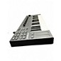 Used Native Instruments Komplete Kontrol M32 MIDI Controller