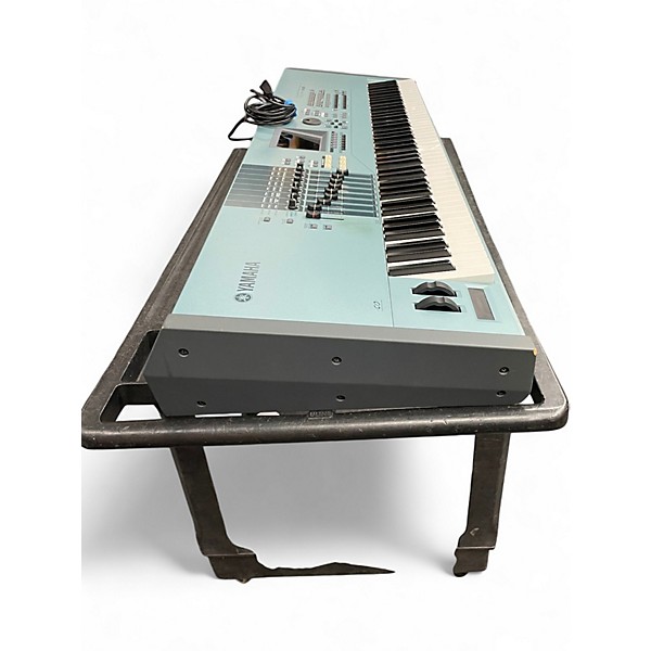 Used Yamaha Motif XS8 88 Key Keyboard Workstation