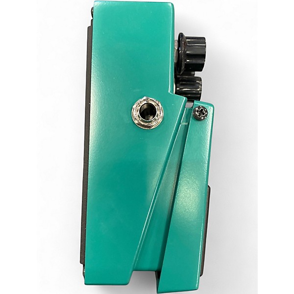 Used BOSS TR2 Tremolo Effect Pedal