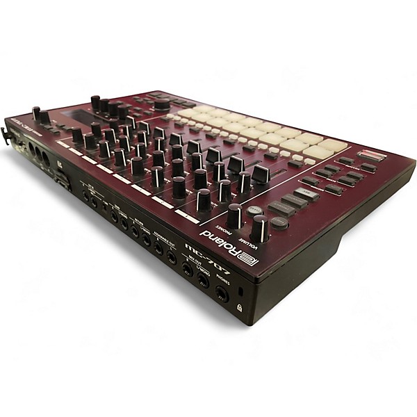 Used Roland MC-707 Groovebox Production Controller
