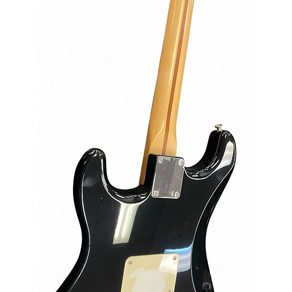 Used 2006 Fender Standard Stratocaster BLACK Solid Body Electric Guitar