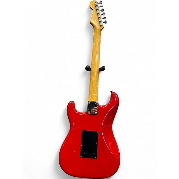Used Squier STRATOCASTER   RED Solid Body Electric Guitar