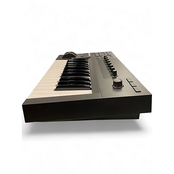 Used Native Instruments Komplete Kontrol A25 MIDI Controller