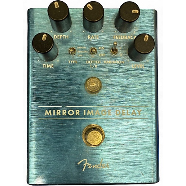 Used 2025 Fender mirror image delay Effect Pedal
