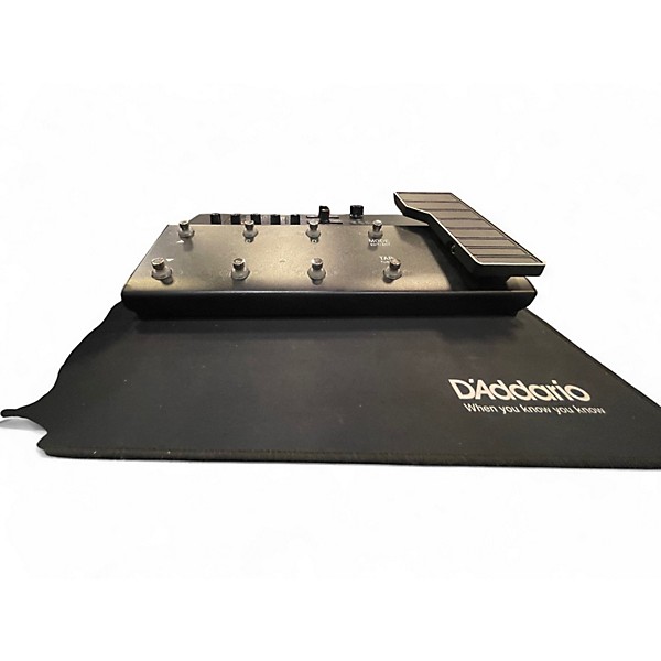 Used Line 6 POD GO Effect Processor