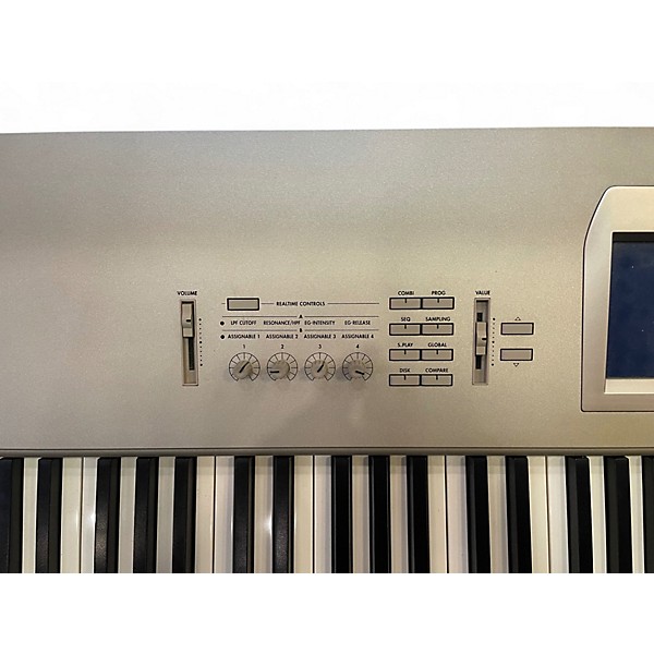 Used KORG Triton Studio 88 Key Keyboard Workstation
