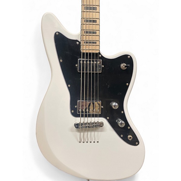 Used Subzero Rogue VI Classic White Electric Bass Guitar