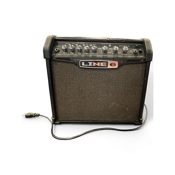Used Line 6 Spider IV 15W 1X8 Guitar Combo Amp