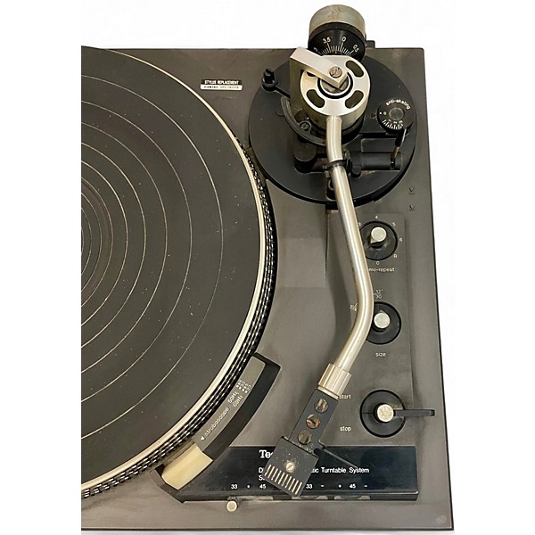 Used Technics SL1900 Turntable