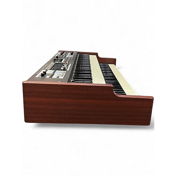 Used Hammond SK2 Double Manual Synthesizer
