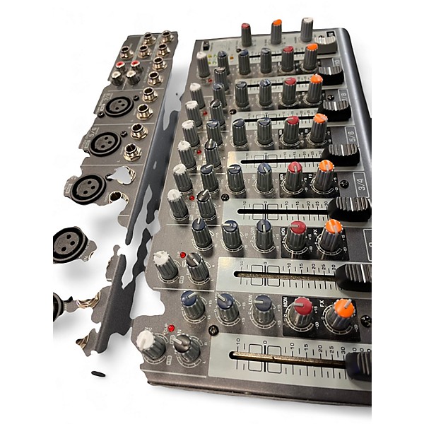 Used Behringer Xenyx 1002B 5-Channel Unpowered Mixer