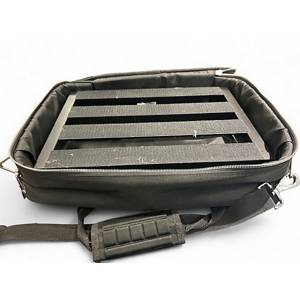 Used Pedaltrain Classic Jr Pedal Board