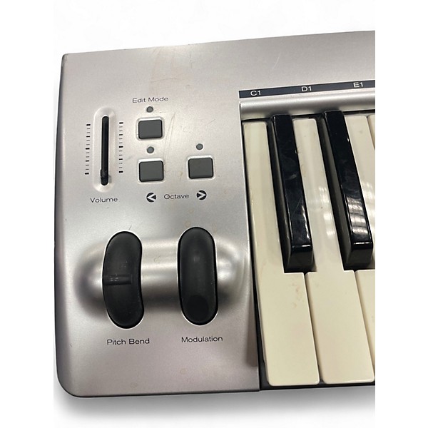 Used M-Audio Keystudio MIDI Controller