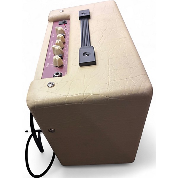 Used Blackstar DEBUT 15E Guitar Combo Amp