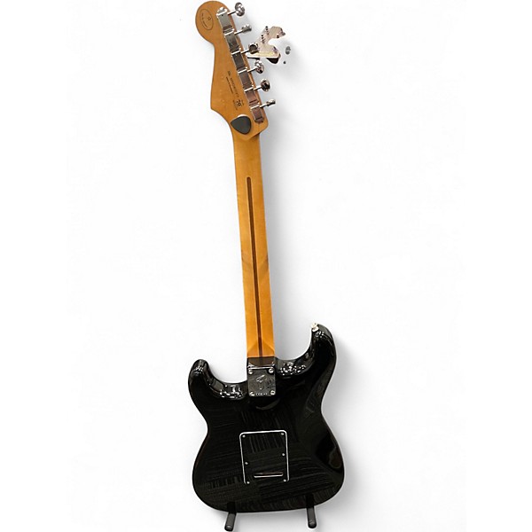 Used Fender PLAYER II STRATOCASTER Black Solid Body Electric Guitar