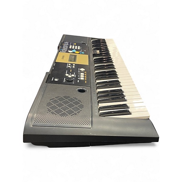 Used Yamaha YPT220 Portable Keyboard