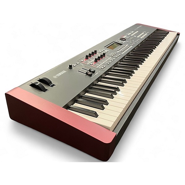 Used Yamaha MOXF8 88 Key Keyboard Workstation
