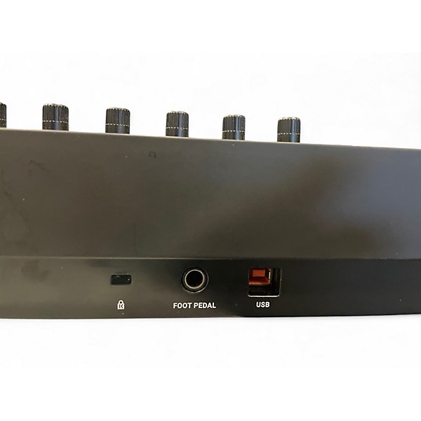 Used Native Instruments Komplete Kontrol A61 MIDI Controller