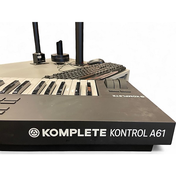 Used Native Instruments Komplete Kontrol A61 MIDI Controller