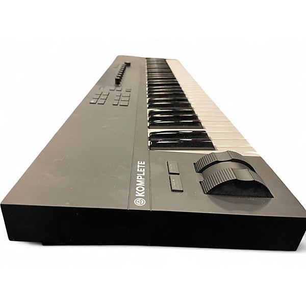 Used Native Instruments Komplete Kontrol A61 MIDI Controller