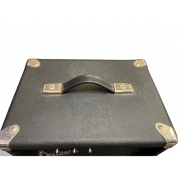 Used Fender frontman 15b Bass Combo Amp