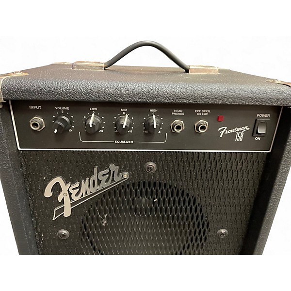 Used Fender frontman 15b Bass Combo Amp