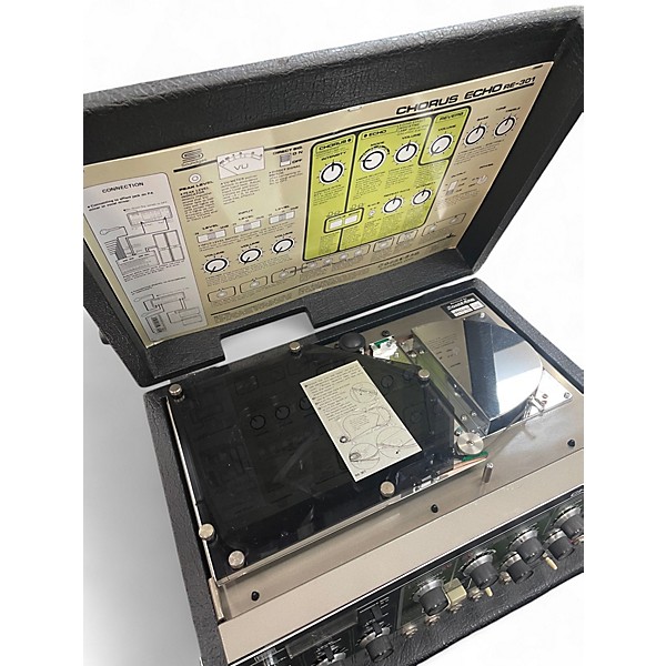 Vintage 1980s Roland RE-301 Chorus Echo Effects Processor