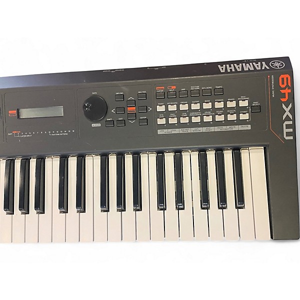 Used Yamaha MX49 49 Key Keyboard Workstation