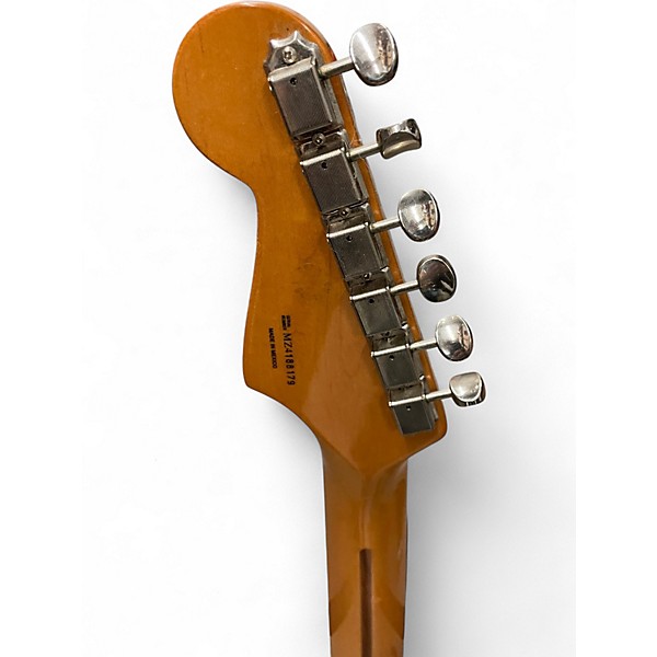 Used Fender Classic Series 1950S Stratocaster 2 Tone Sunburst Solid Body Electric Guitar