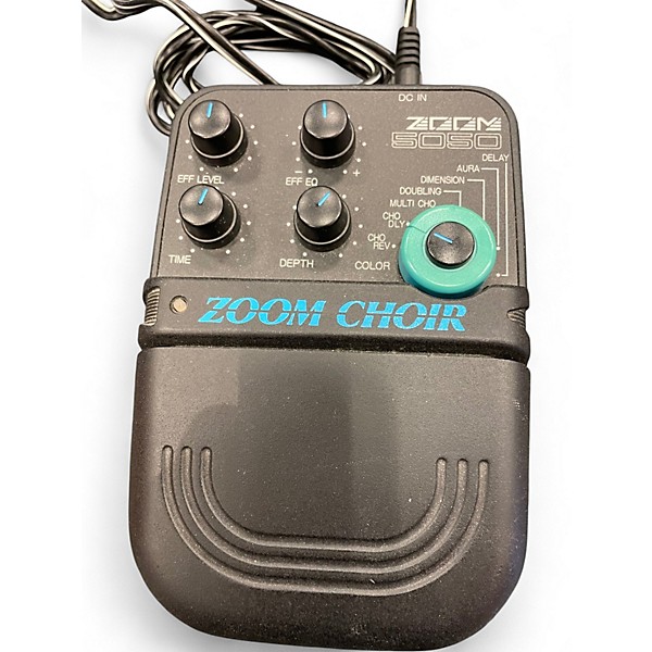 Used Zoom CHOIR Effect Pedal