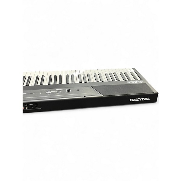 Used Alesis RECITAL Portable Keyboard