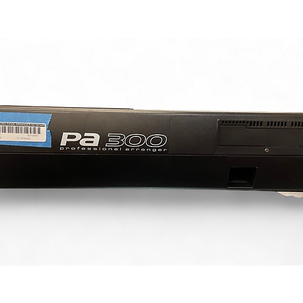 Used 2018 KORG PA300 Arranger Keyboard