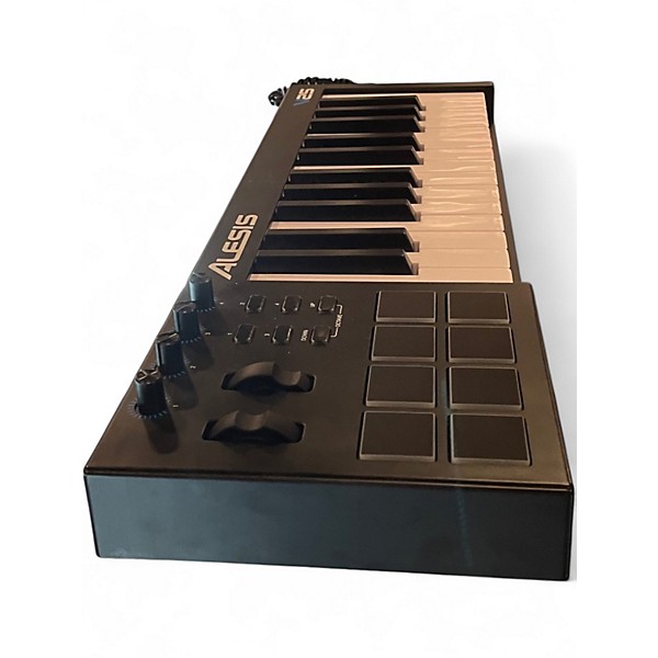 Used Alesis V25 25 Key MIDI Controller