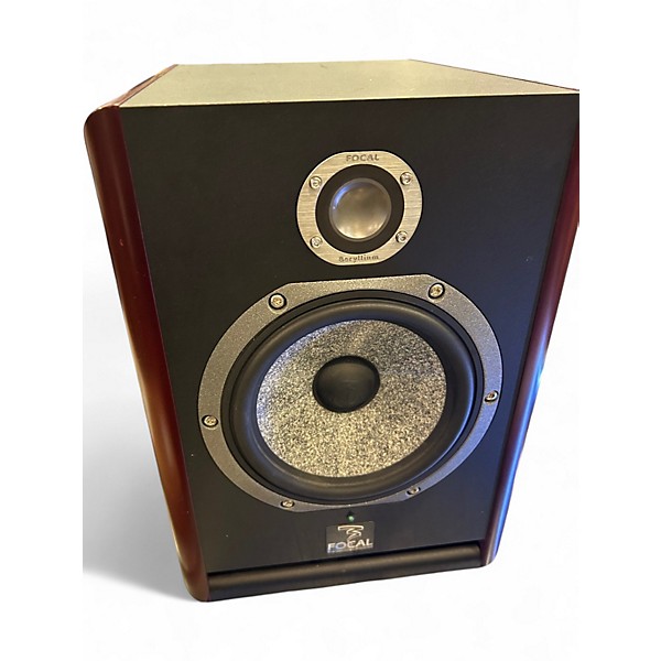 Used Focal solo6 be - PAIR Powered Monitor