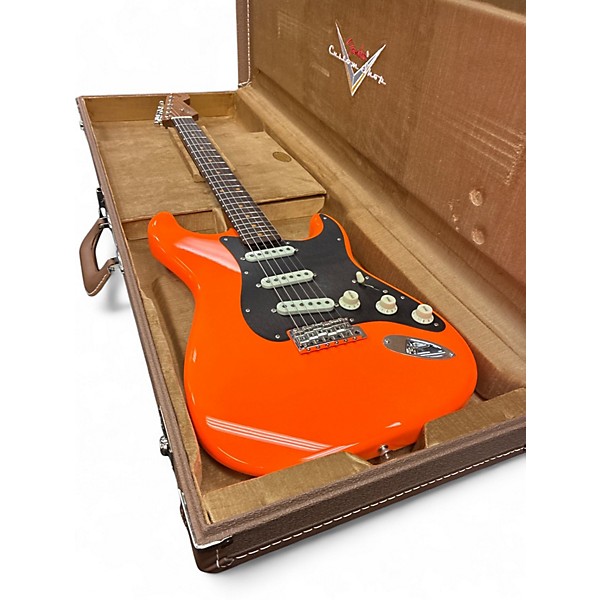 Used Fender CUSTOM SHOP STRATOCASTER Orange Solid Body Electric Guitar