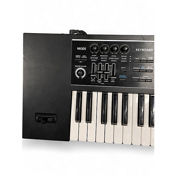 Used Roland JUNO DS 61 Keyboard Workstation